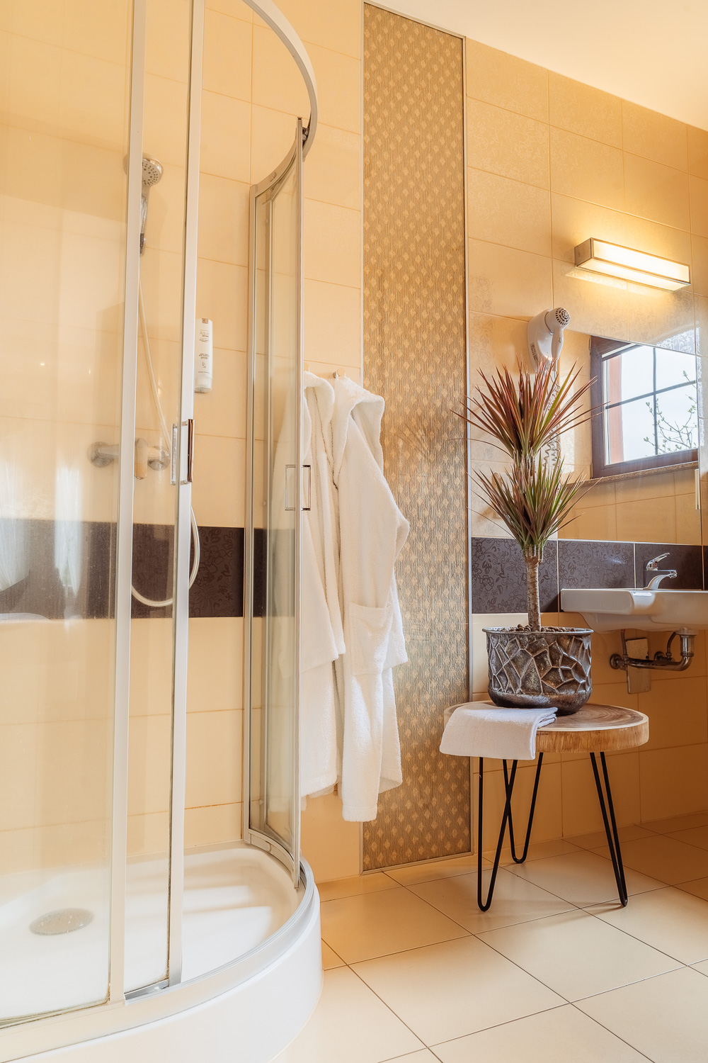 Dwór_Choiny-wnętrza (6 z 23)